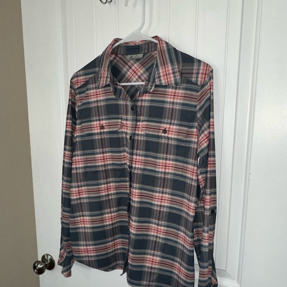 Ascend button down NWOT